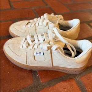 P448 Monza stitch  Sneakers sz 36